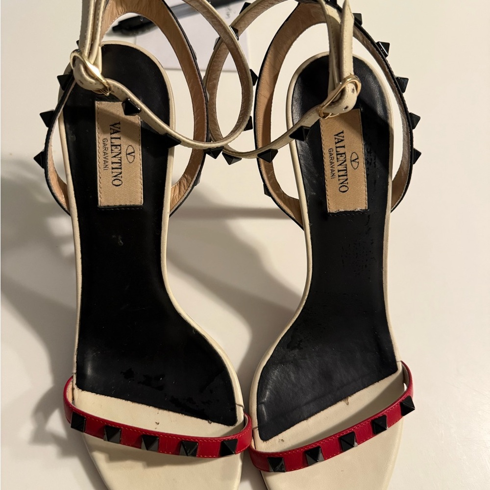 Valentino Women's Black, Cream, and Red Heels